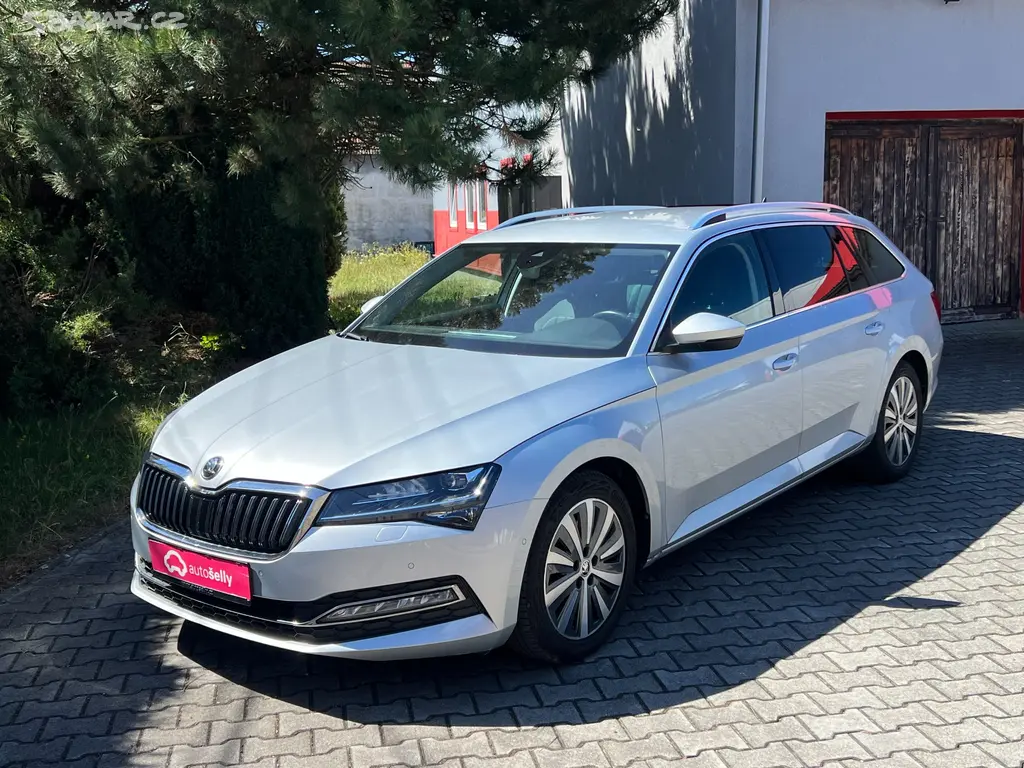 Škoda Superb Combi 2.0 TDI DSG Premium Edition,DPH